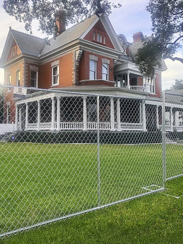Temporary Fence Contractor in Tampa Bay area