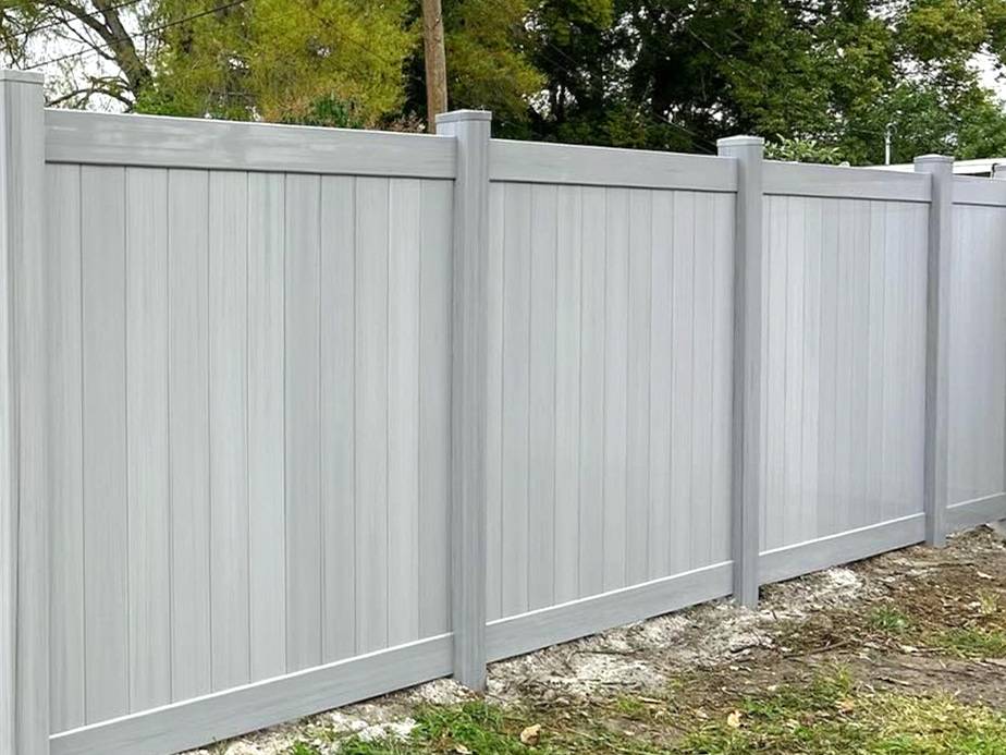Brandon Florida vinyl privacy fencing