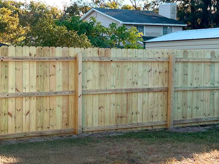 pinellas park Florida wood privacy fencing