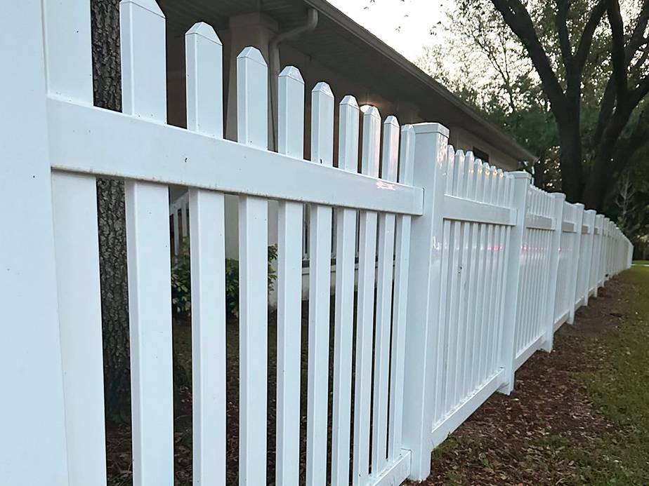 vinyl fence pinellas park Florida