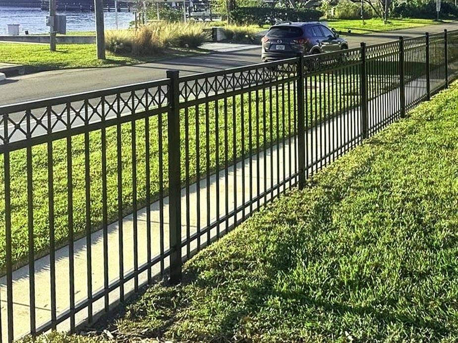 Decorative Fence Example in South Tampa Florida