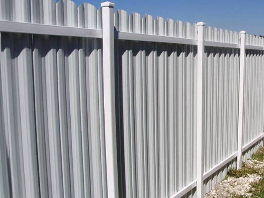 metal panel fence St. Petersburg Florida